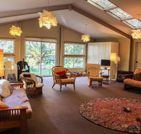 Tomah Retreat - Relax  Heal at UNWIND - South Australia Travel