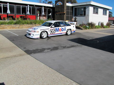 Top Of The Town Motor Inn - South Australia Travel 3