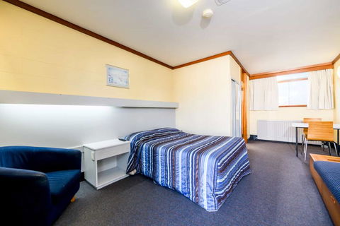 Top Of The Town Hotel Motel - South Australia Travel 3