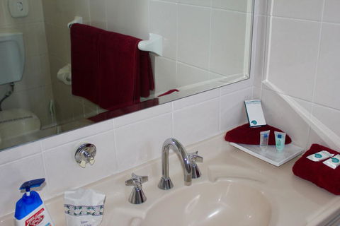 Town And Country Motor Inn - South Australia Travel 2