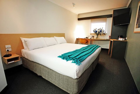 Townsville Central Hotel - South Australia Travel 1