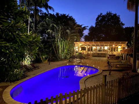 Treehouse On Plantation - South Australia Travel 1