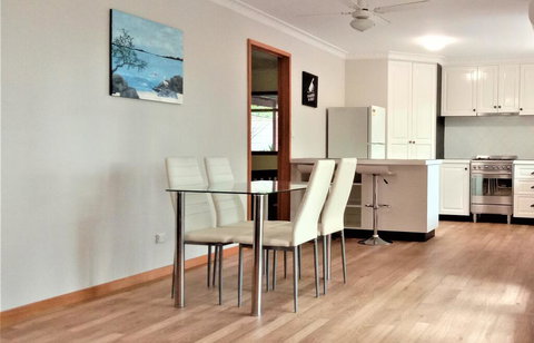 Treetops Hideaway - South Australia Travel 2