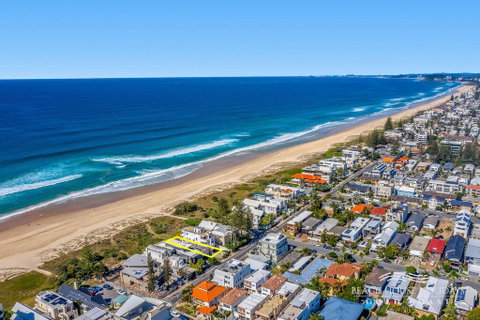 True Beachfront Beach House - South Australia Travel 2