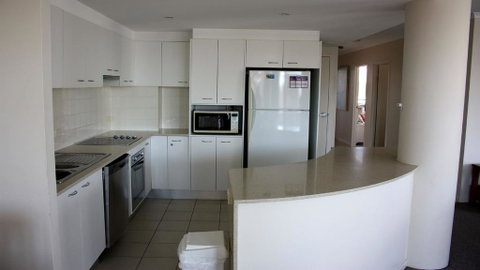 Twin Pines 401 - CBD Location - South Australia Travel 1