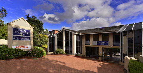Twin Towers Inn - South Australia Travel 0