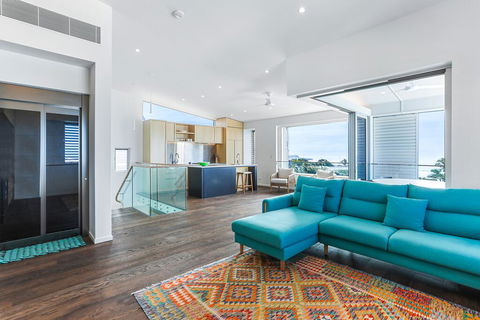 Ultimate Beachfront Living, Sunshine Beach - South Australia Travel 2