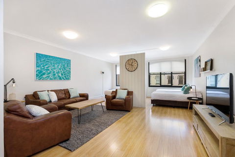 Ultimo Self-Contained Modern Apartments (623H) - South Australia Travel 0