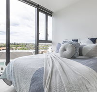 Unbridled City  River Views - South Australia Travel