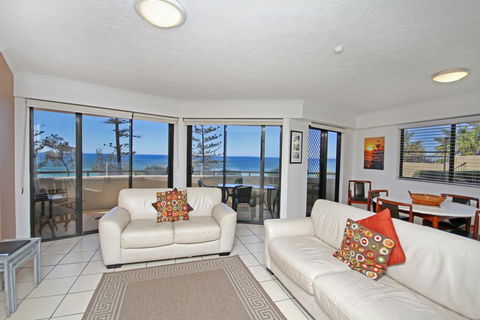 Unit 1, The Rocks, 1746 David Low Coolum Beach - 500 Bond - South Australia Travel 3