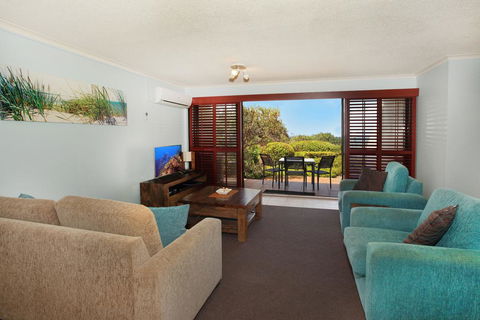 Unit 2, Biriny Lodge, 1686-1689 David Low Way Coolum Beach - South Australia Travel 3