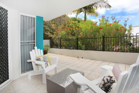 Unit 3, On The Park, 22 Frank Street Coolum Beach, 400 BOND, LINEN INCLUDED - South Australia Travel 1