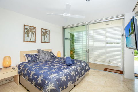 Unit 6 Plantation - Rainbow Beach, Plantation Resort, Ground Floor, Aircon, Pool, Spa - South Australia Travel 3