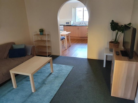 Value 2 Bed Villa Close To QEH + Airport + City + Beach - South Australia Travel 2