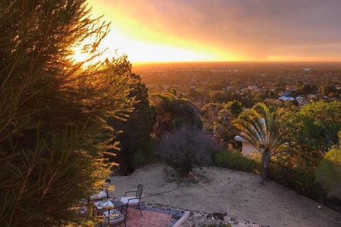 Vermillion Skies Holiday Accommodation - South Australia Travel 0