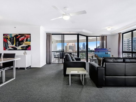 Victoria Square 2 Bed Ocean View Broadbeach - South Australia Travel 2