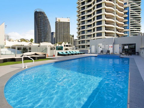 Victoria Square 2 Bed Ocean View Broadbeach - South Australia Travel 3
