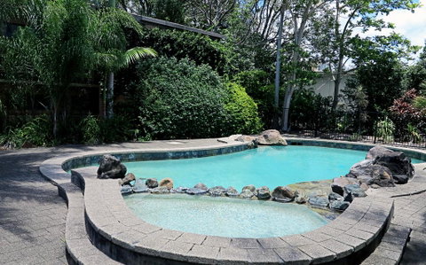 Villa Noosa Hotel - South Australia Travel 2