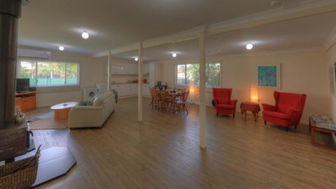 Village Stays Coldstream Gallery Bungalow - South Australia Travel 1