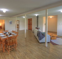 Village Stays Coldstream Gallery Bungalow - South Australia Travel