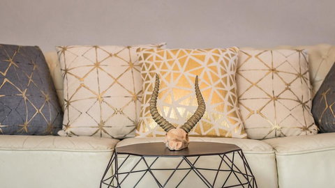 Vintage Inspired Three Bedroom Home- Heated Pool! - South Australia Travel 1