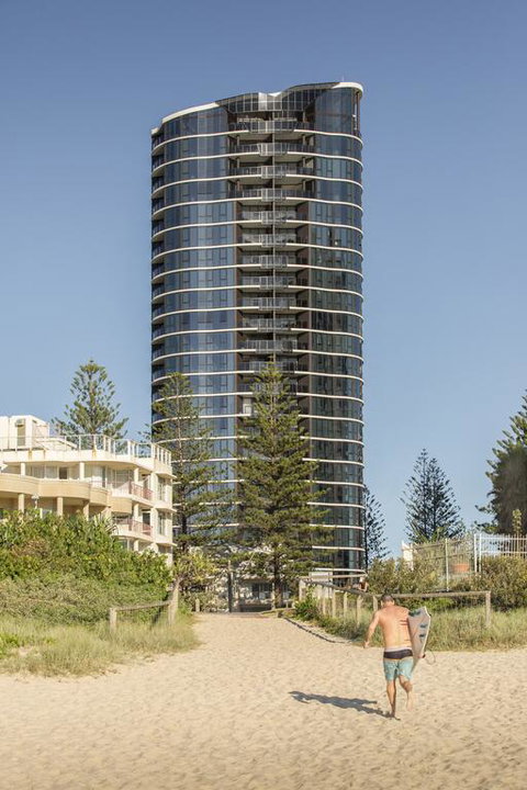 Vue Broadbeach - South Australia Travel 3