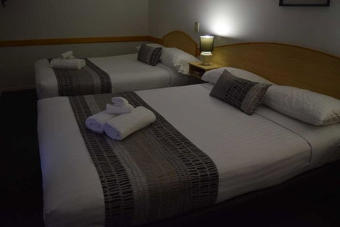 Warwick Vines Motel - South Australia Travel 3