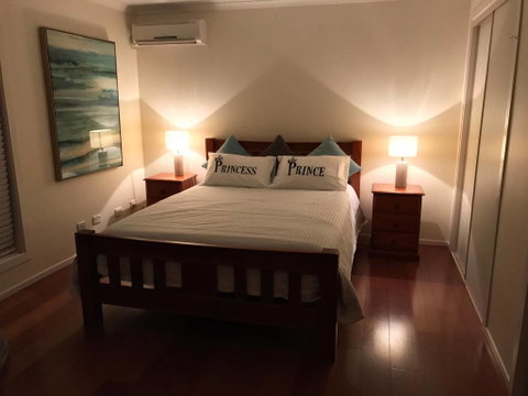 Water Front Room - South Australia Travel 0