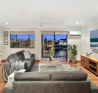 Waterfront boutique apartment - Personal concierge - South Australia Travel
