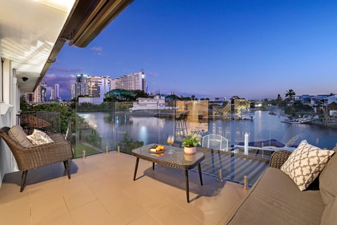 Waterfront Boutique Apartment - Personal Concierge - South Australia Travel 2