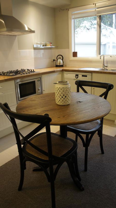 Amelina Cottages - South Australia Travel 22