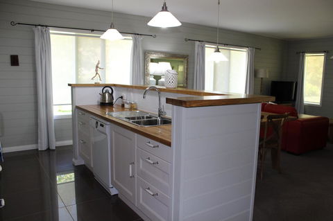 Amelina Cottages - South Australia Travel 31