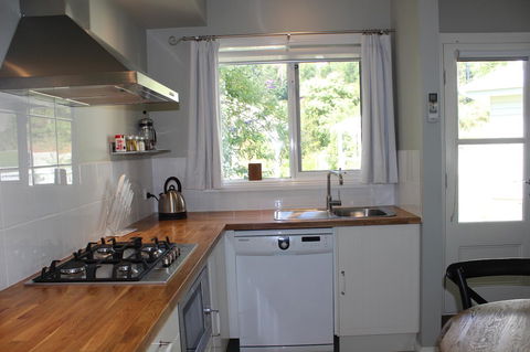 Amelina Cottages - South Australia Travel 26