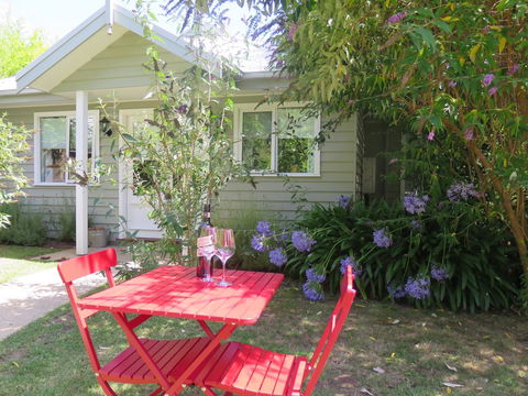 Amelina Cottages - South Australia Travel 3