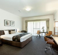 Blazing Stump Motel  Suites - South Australia Travel