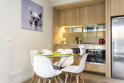 Complete Host 50 Claremont St Apartments - South Australia Travel 14