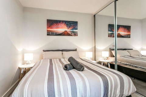 Complete Host 50 Claremont St Apartments - South Australia Travel 21