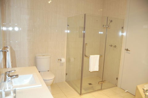 Quality Hotel Point Cook - South Australia Travel 40