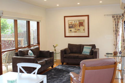 Australian Home Away @ Wonga Park Brushy Creek - South Australia Travel 8