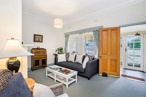 Edge17 Port Fairy Wharf - South Australia Travel 1