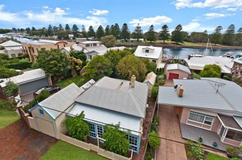 Edge17 Port Fairy Wharf - South Australia Travel 26