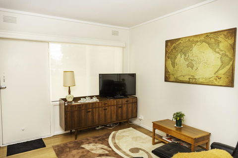 Bacchus Centro - South Australia Travel 5