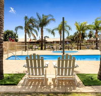 Lakeside Country Club - South Australia Travel