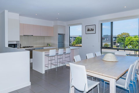 1 Sunset Place - South Australia Travel 0