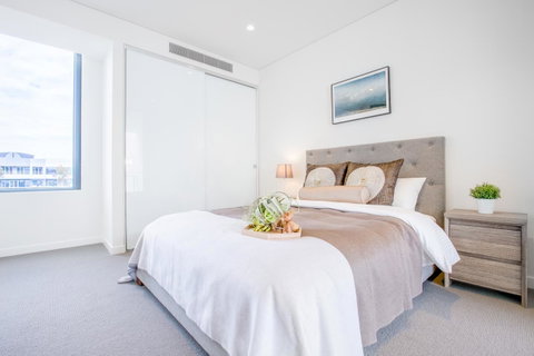 Docklands Waterfront Luxury Villa - South Australia Travel 26