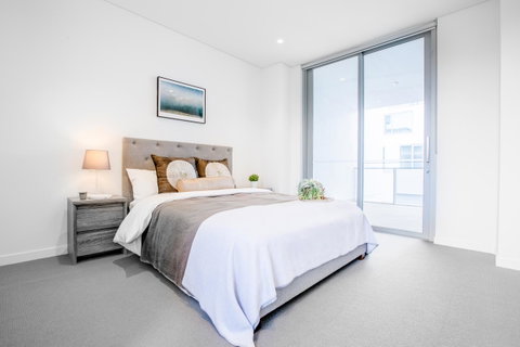 Docklands Waterfront Luxury Villa - South Australia Travel 25