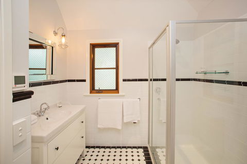 Oak Tree Lodge - South Australia Travel 35