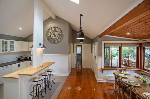 Oak Tree Lodge - South Australia Travel 7