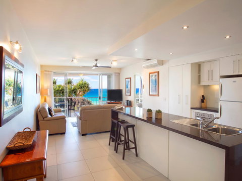La Mer Sunshine Beachfront - South Australia Travel 3