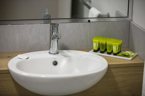 Nightcap At Kawana Waters Hotel - South Australia Travel 36